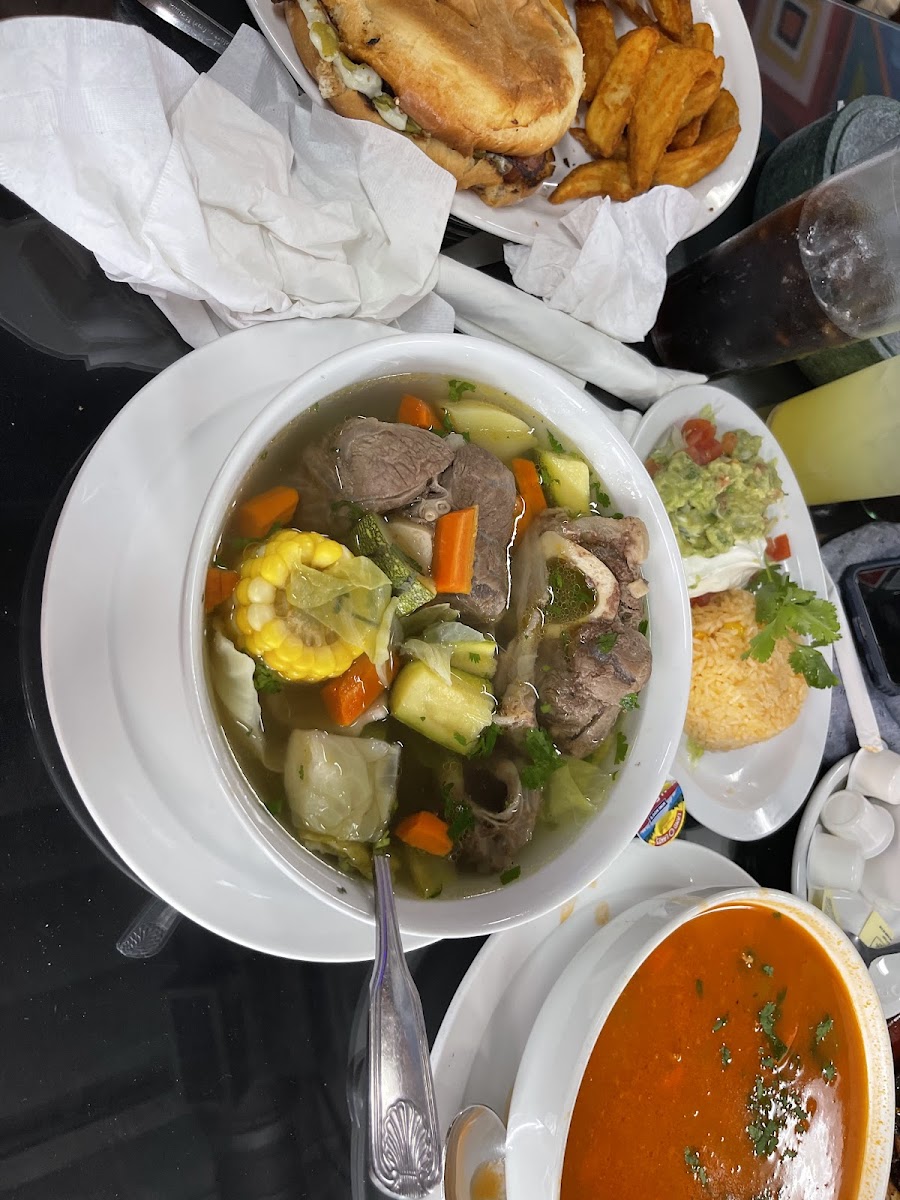 Chapin & Mex Restaurant-9